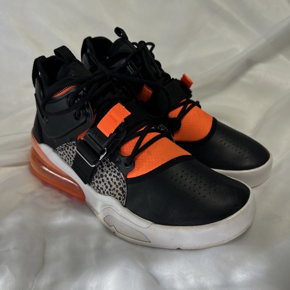 Nike Air Force 270 Men's Black Orange Gray Basketball Sneakers AH6772-004 Size 8 - Picture 3 of 7